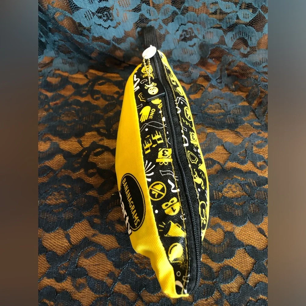 Bananagrams Party Edition BNWT